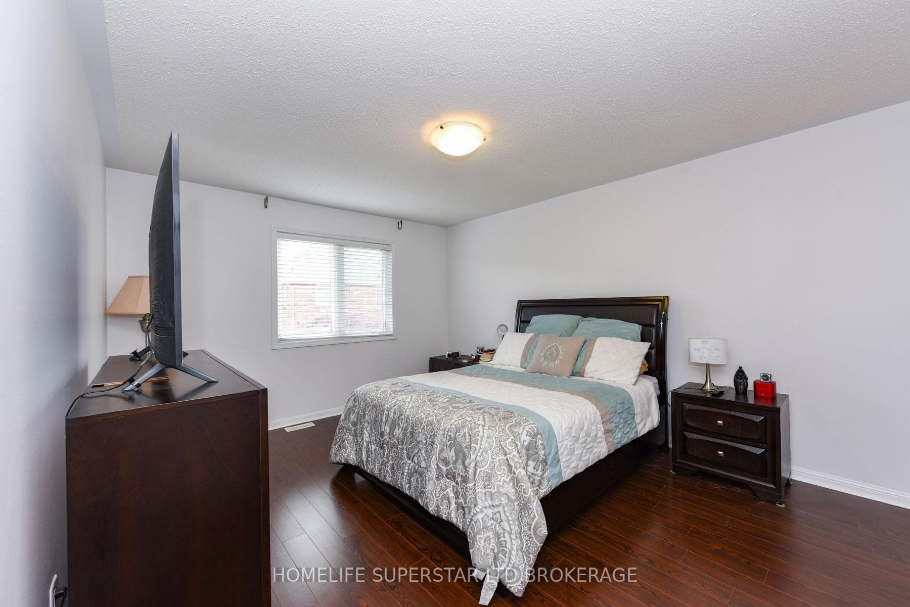 1018 TIMMER Place photo 23