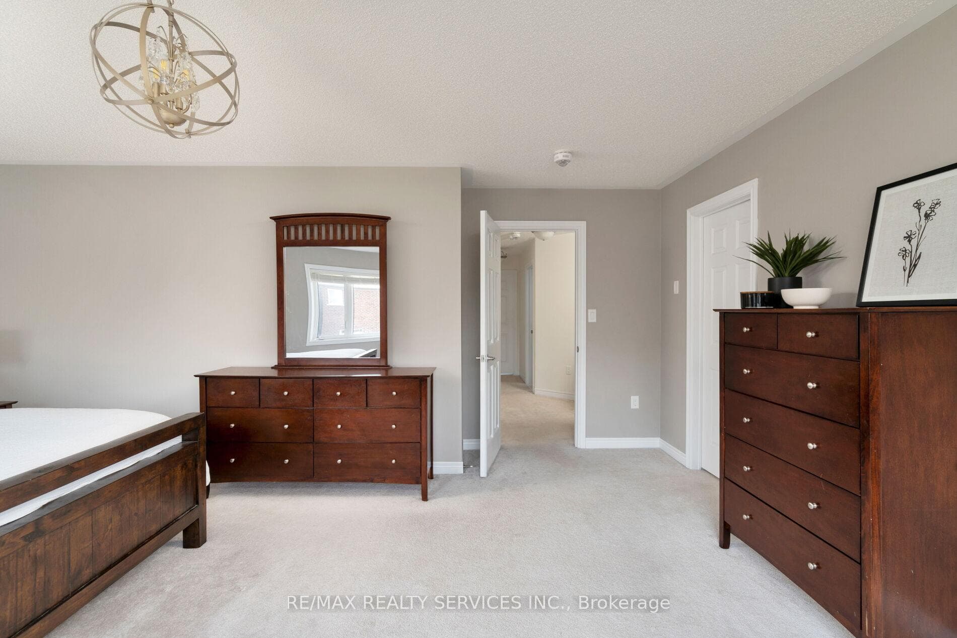 38 Fallview Circle photo 25