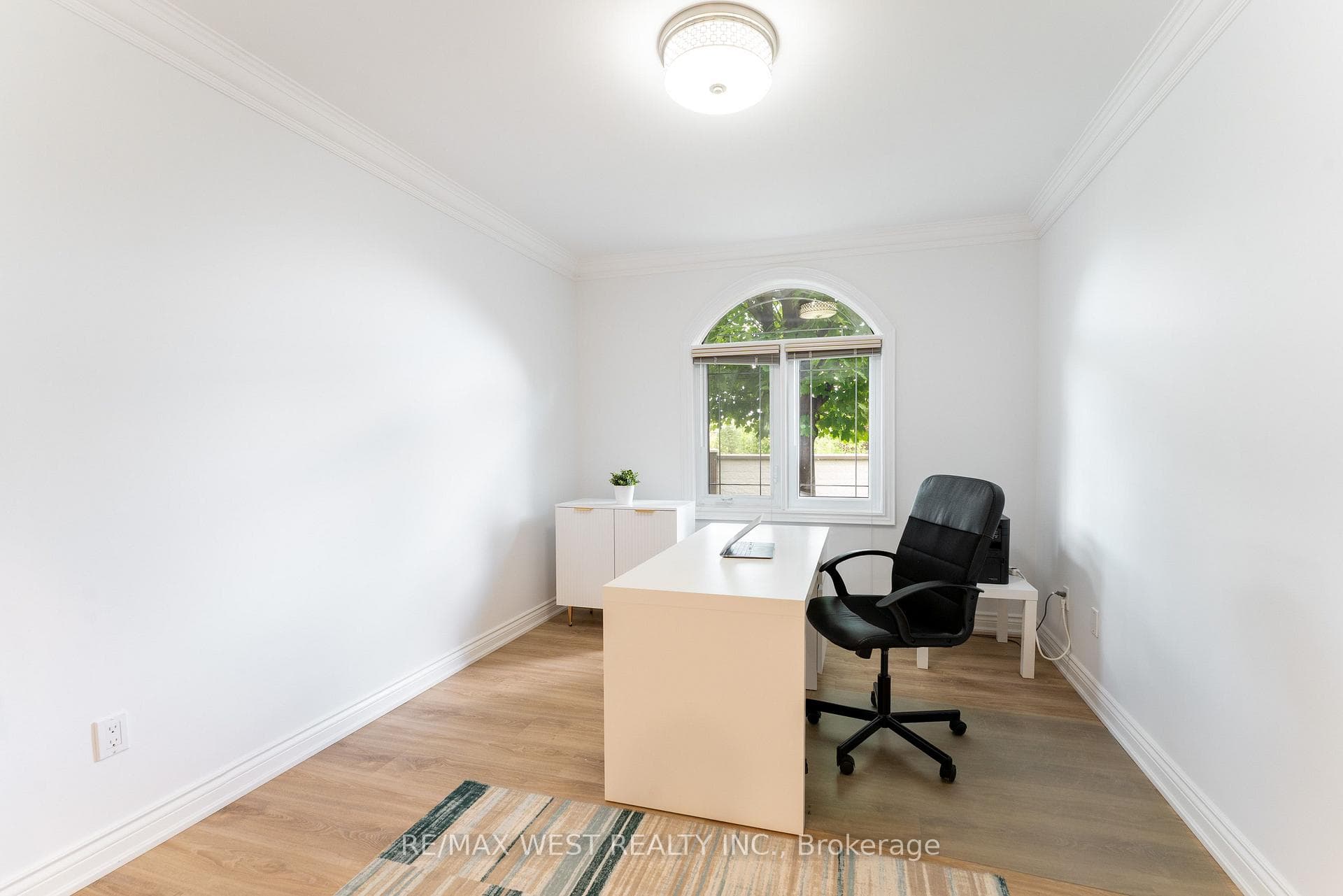 72 Alpha Court photo 15