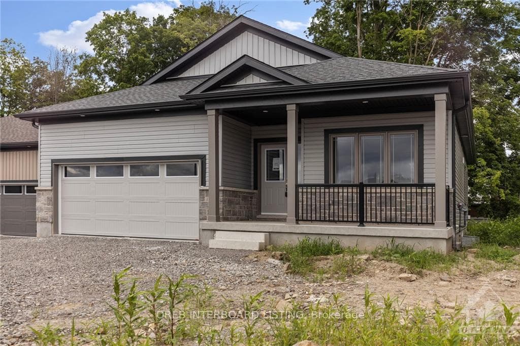 28 ADLEY Drive photo 2