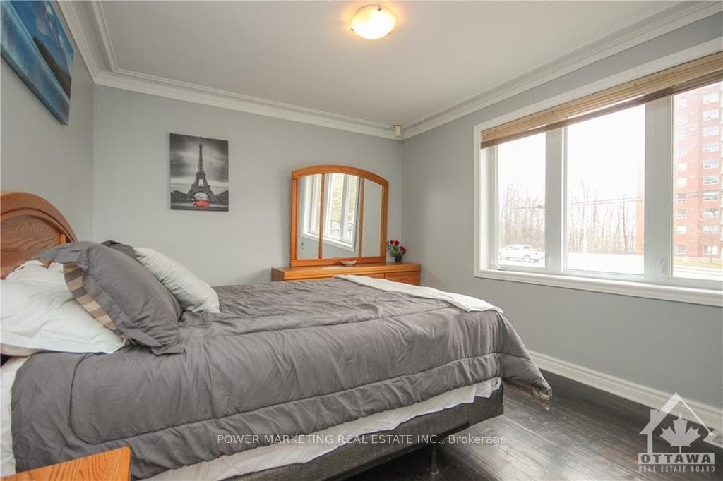 835 MONTREAL Road Unit B photo 13