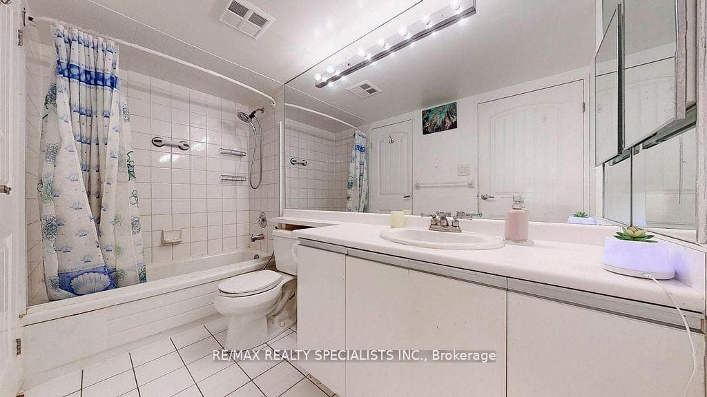 550 Webb Drive Unit 2606 photo 19