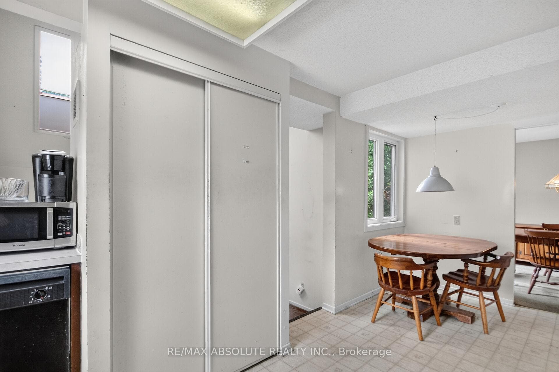 32 Sage Crescent photo 16