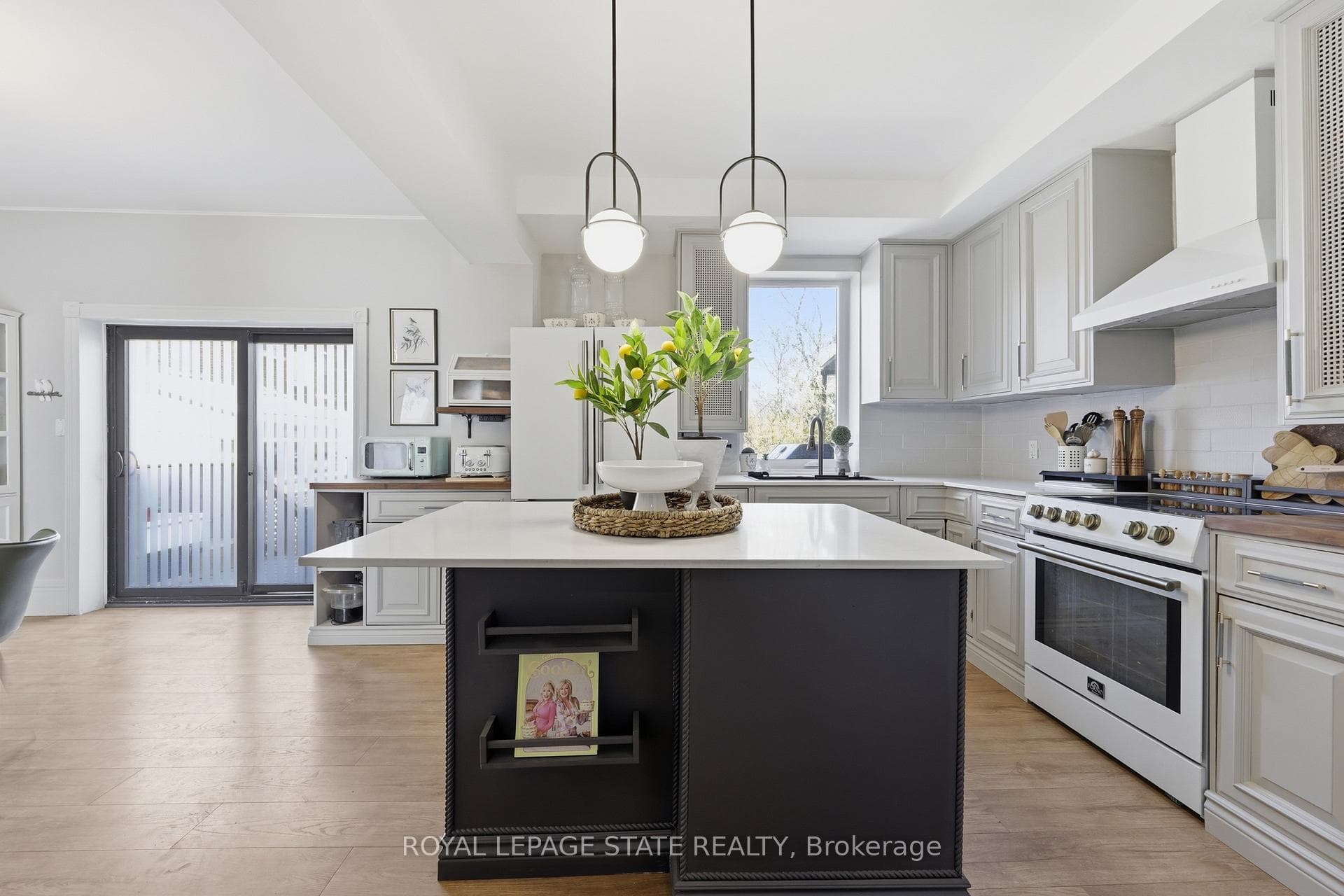 361 Cumberland Avenue photo 32