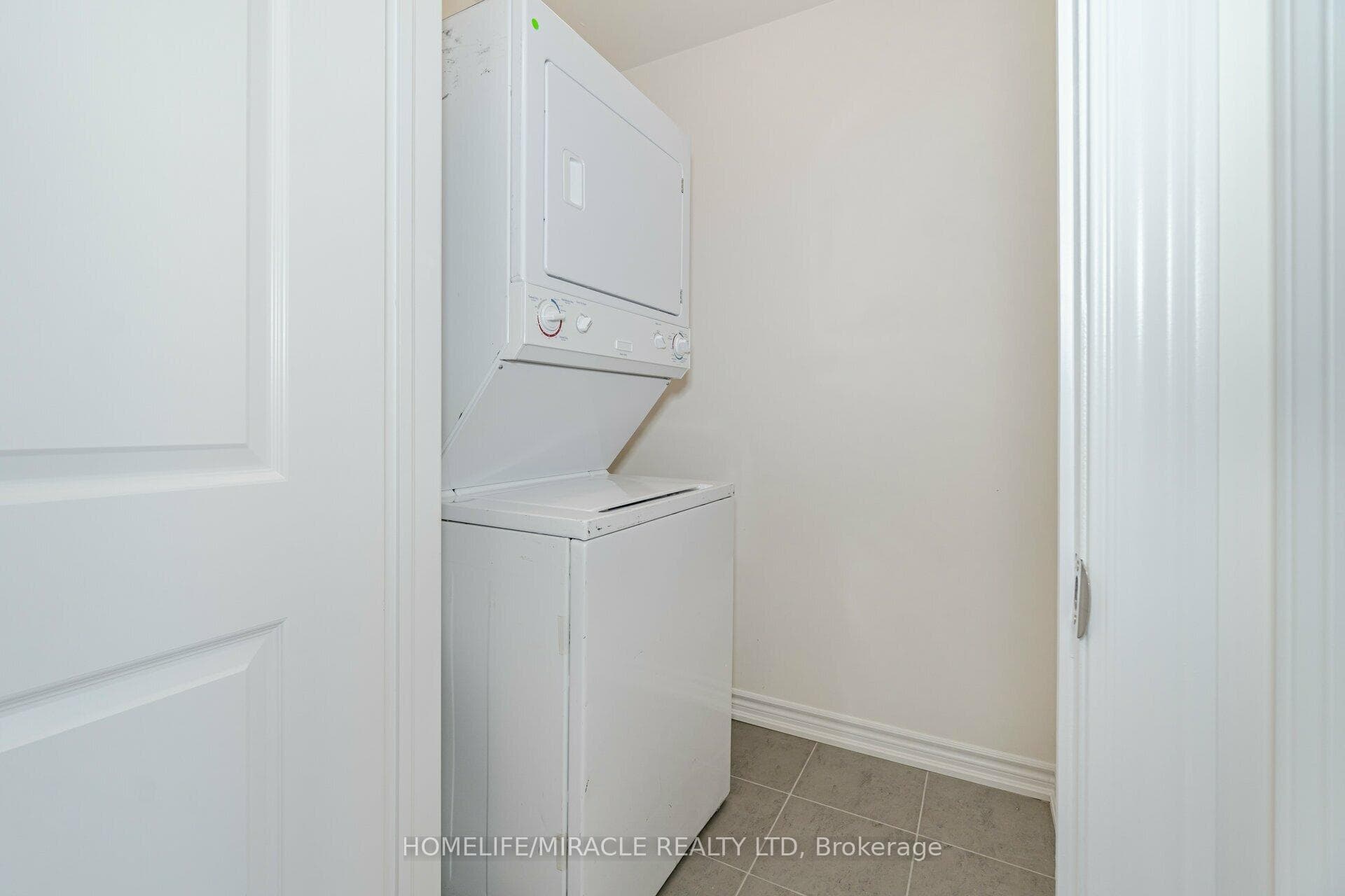 14 Bowery Road photo 27