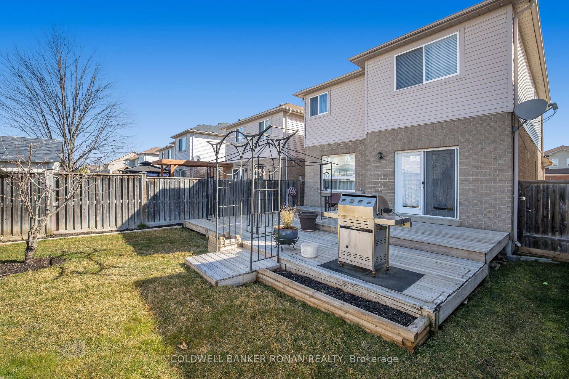 44 McMulkin Street photo 29