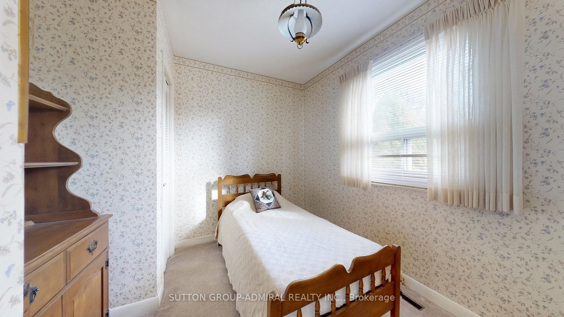 50 Altamont Road photo 19
