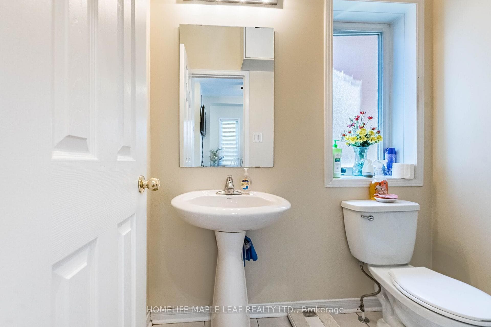 73 Meadowlark Drive photo 8