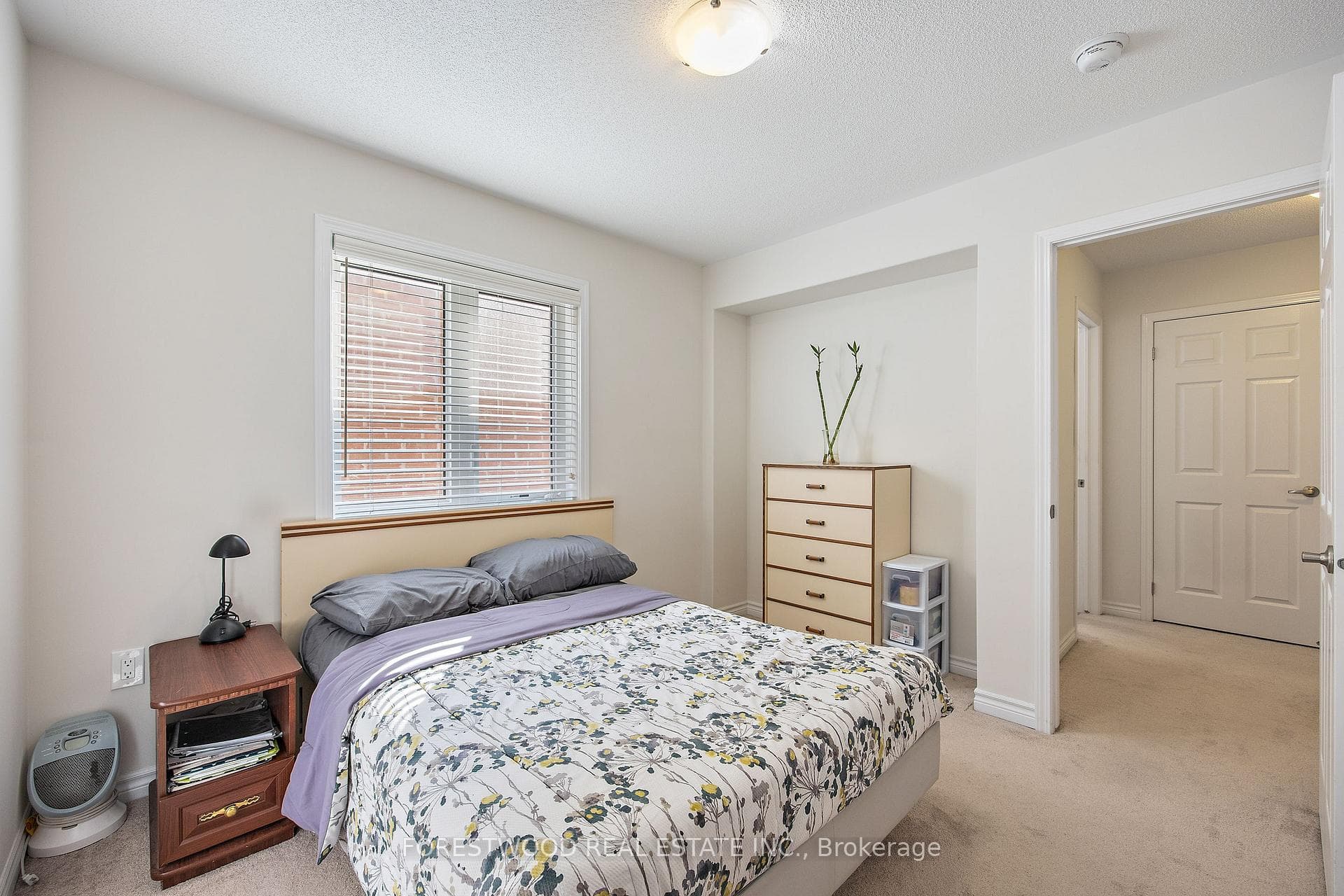 93 Enford Crescent photo 20