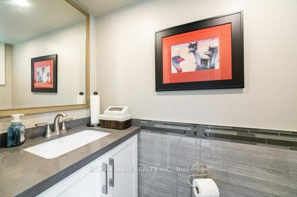 22 Glen Meadow Court photo 24