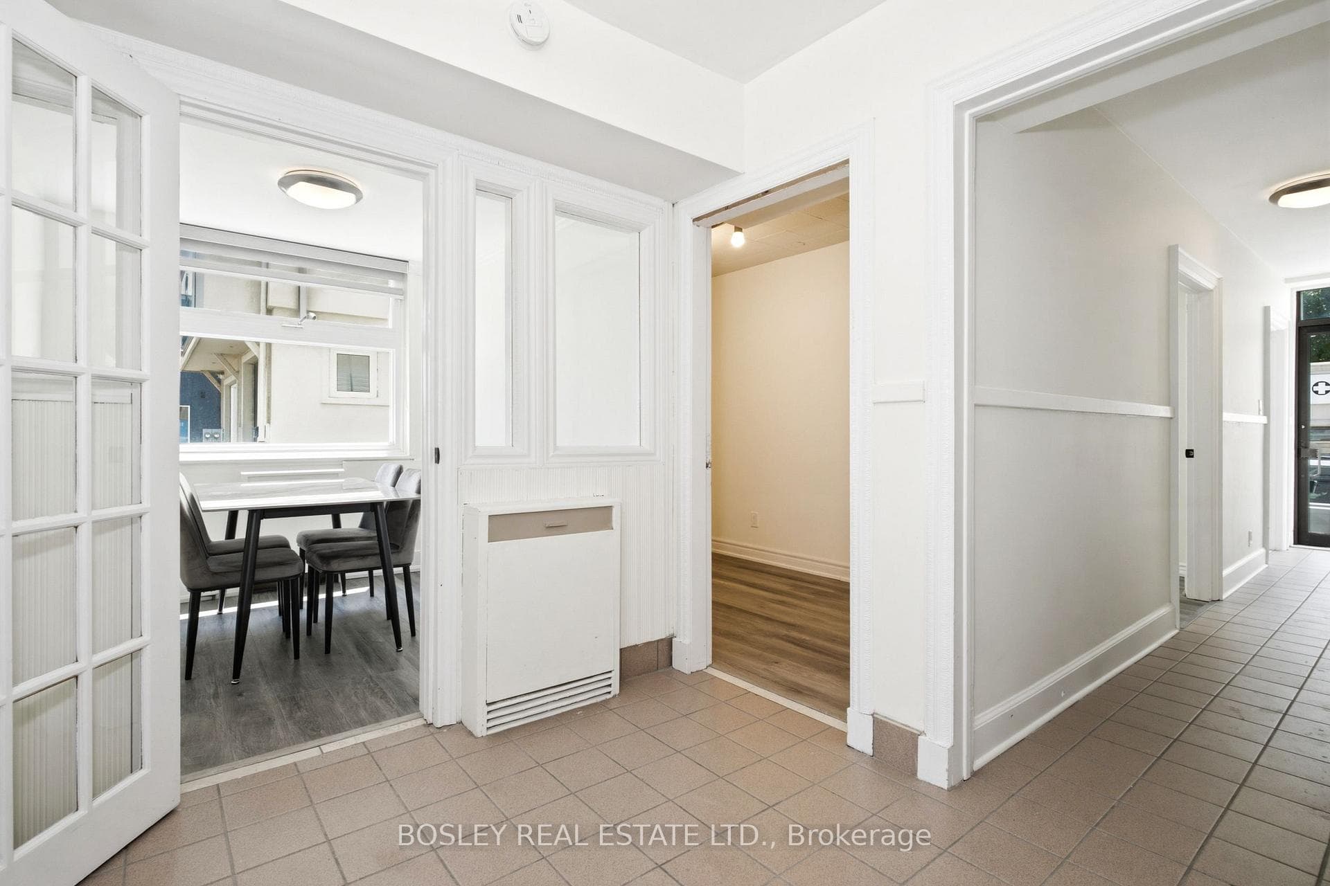 88 Laird Drive photo 8