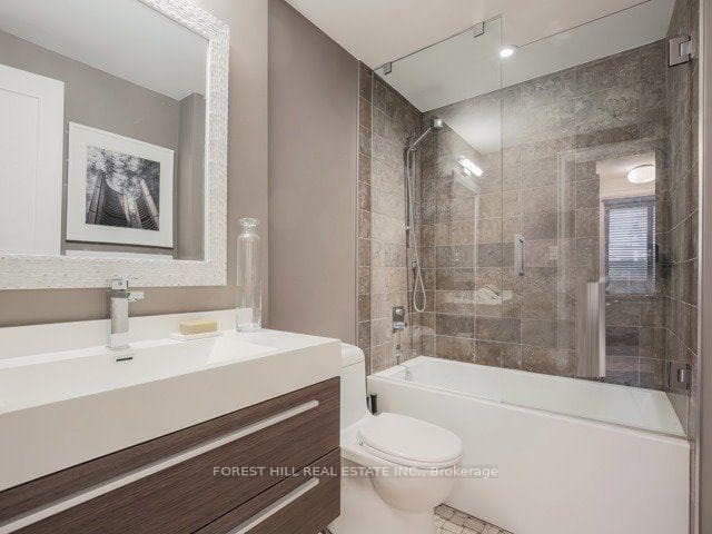 350 Lonsdale Road Unit 502 photo 14