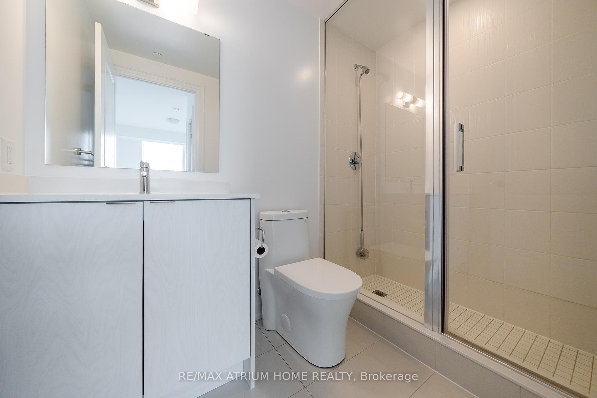 10 Gatineau Drive Unit 1004 photo 13