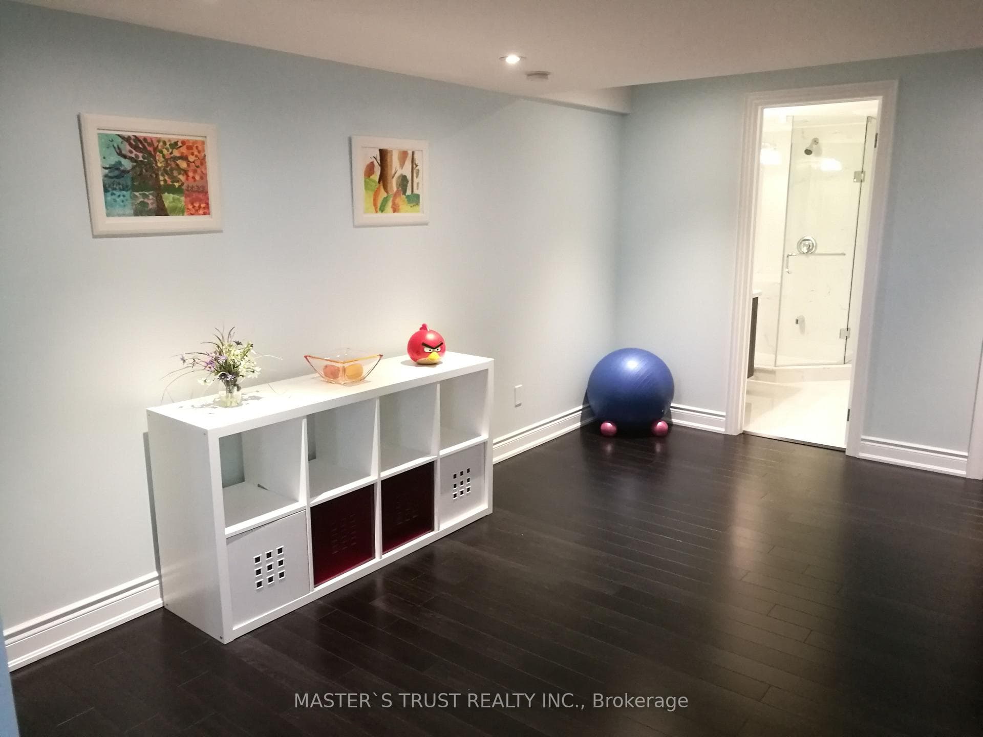 66 Starhill Crescent photo 14