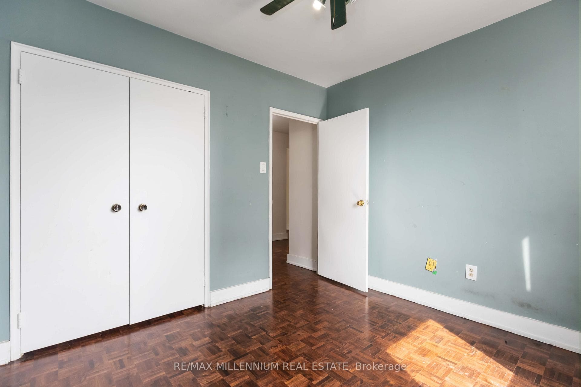 921 Midland Avenue Unit 114 photo 27