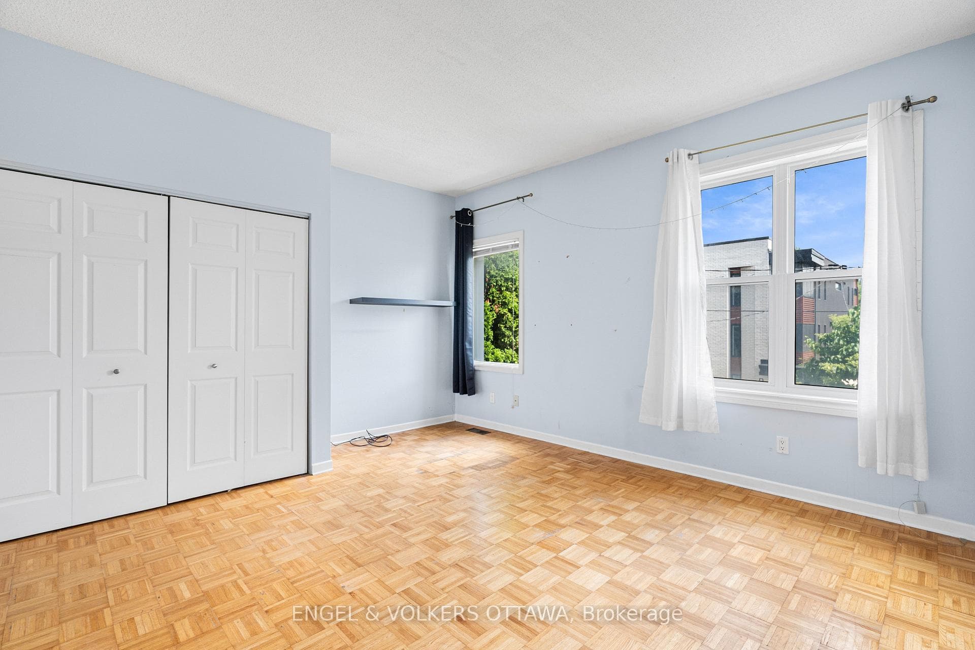 293 Somerset Street photo 29