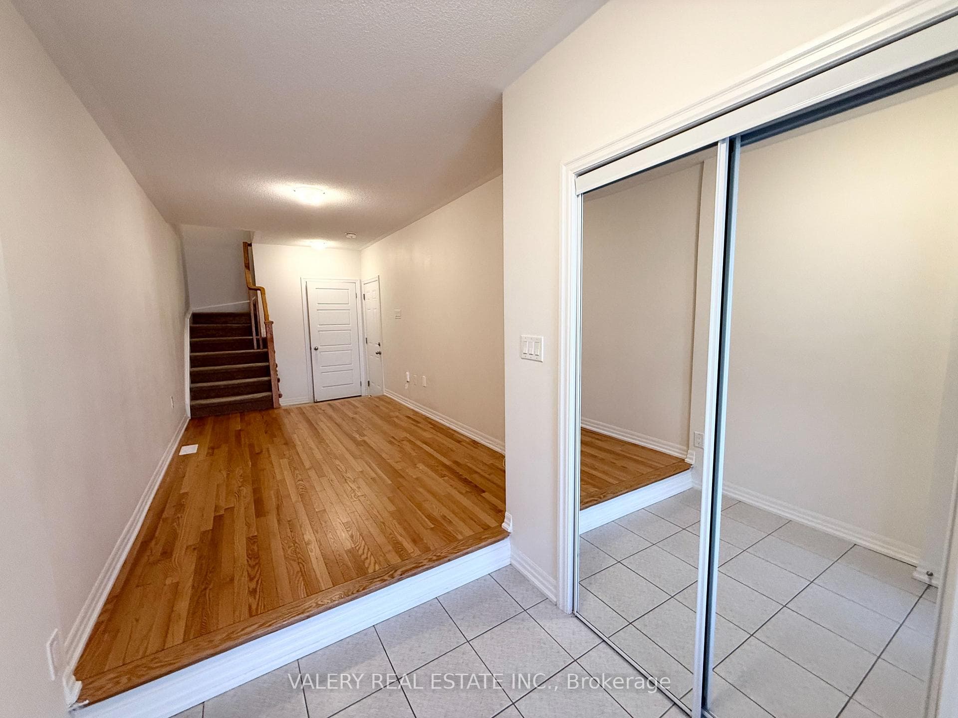 137 Bravo Lane photo 7