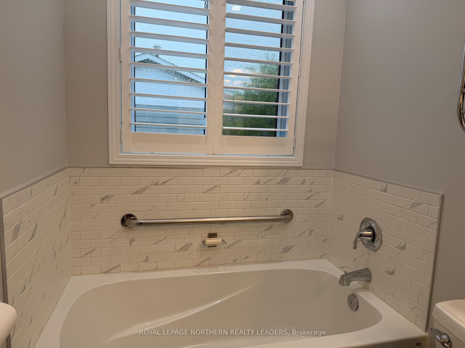 187 Seventeenth Avenue photo 19