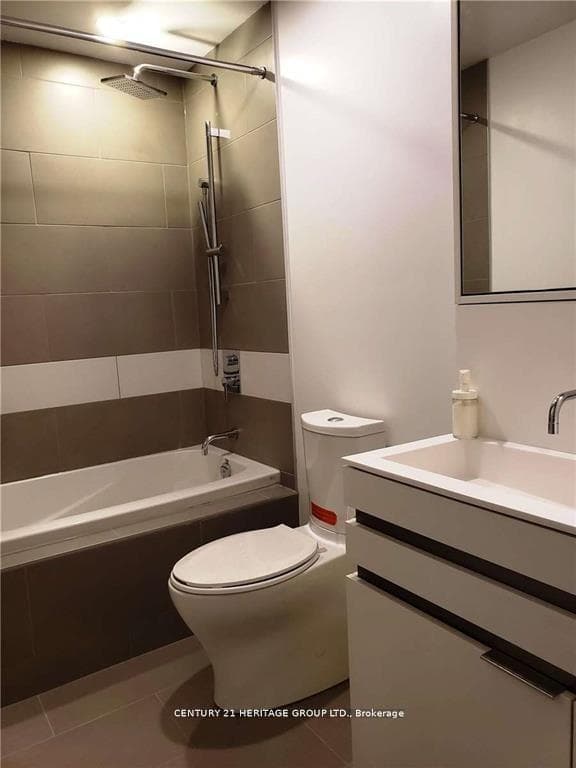 197 Yonge Street Unit 4614 photo 12