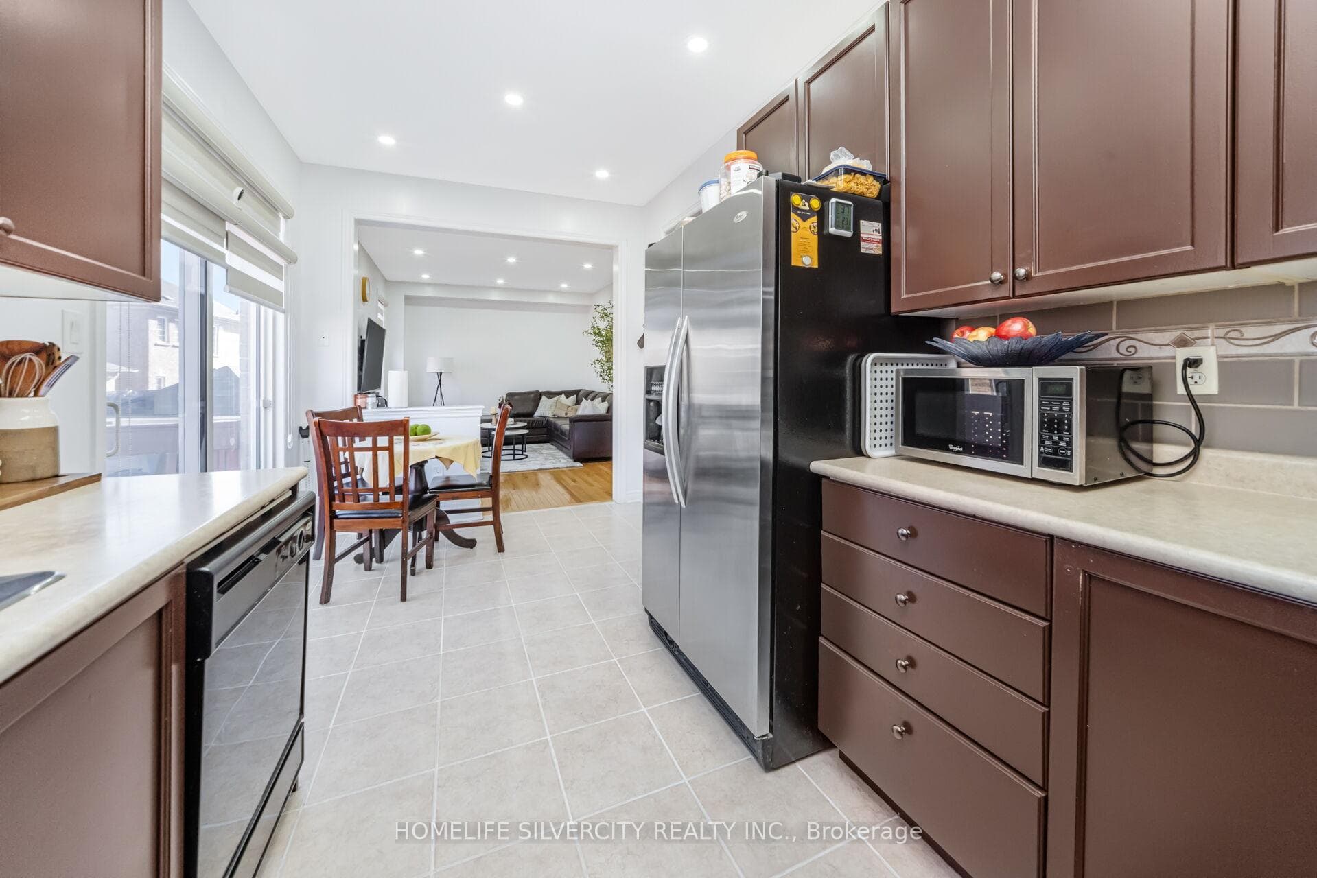 18 Finlayson Crescent photo 14