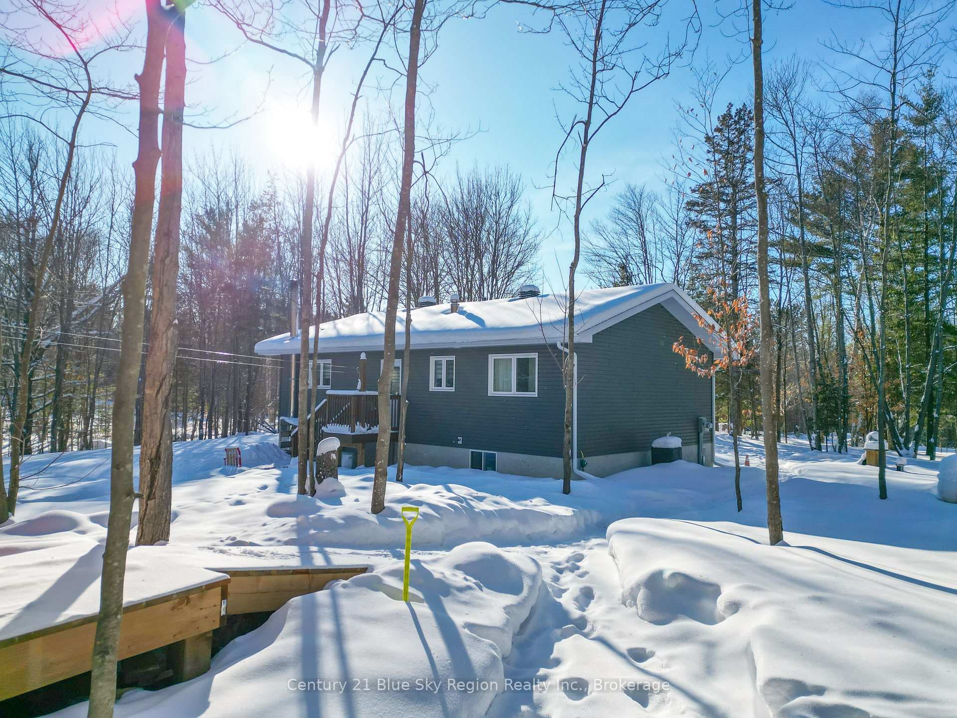 108 Bluesea Road photo 5