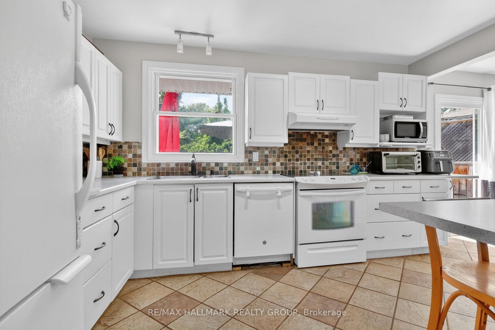 2966 Linton Road photo 13