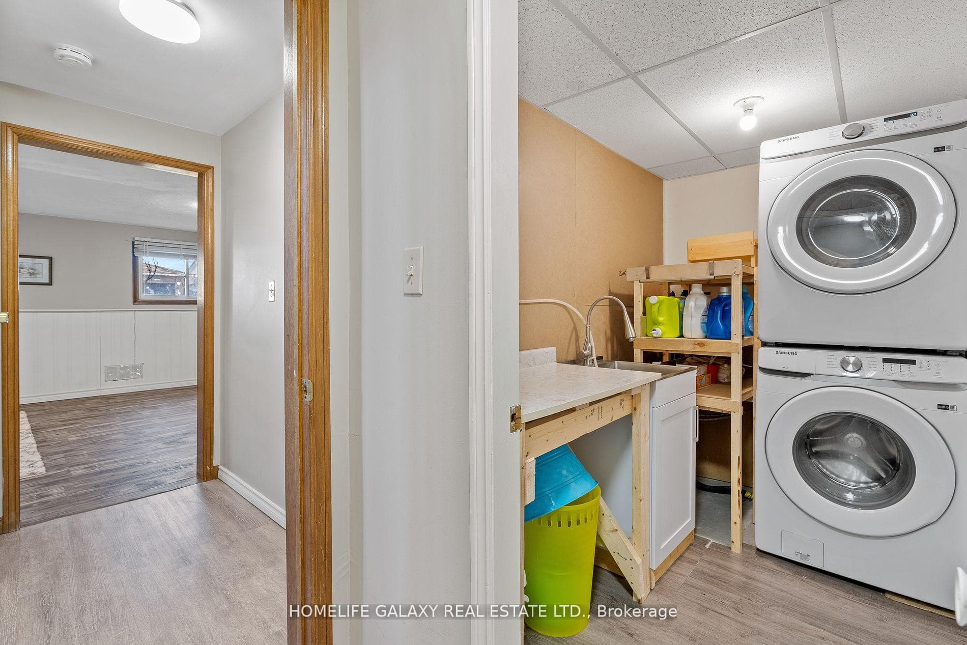 7451 Scholfield Road photo 17