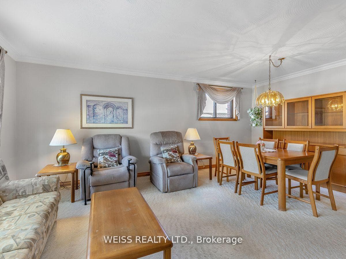 79 Cuffley Crescent photo 5