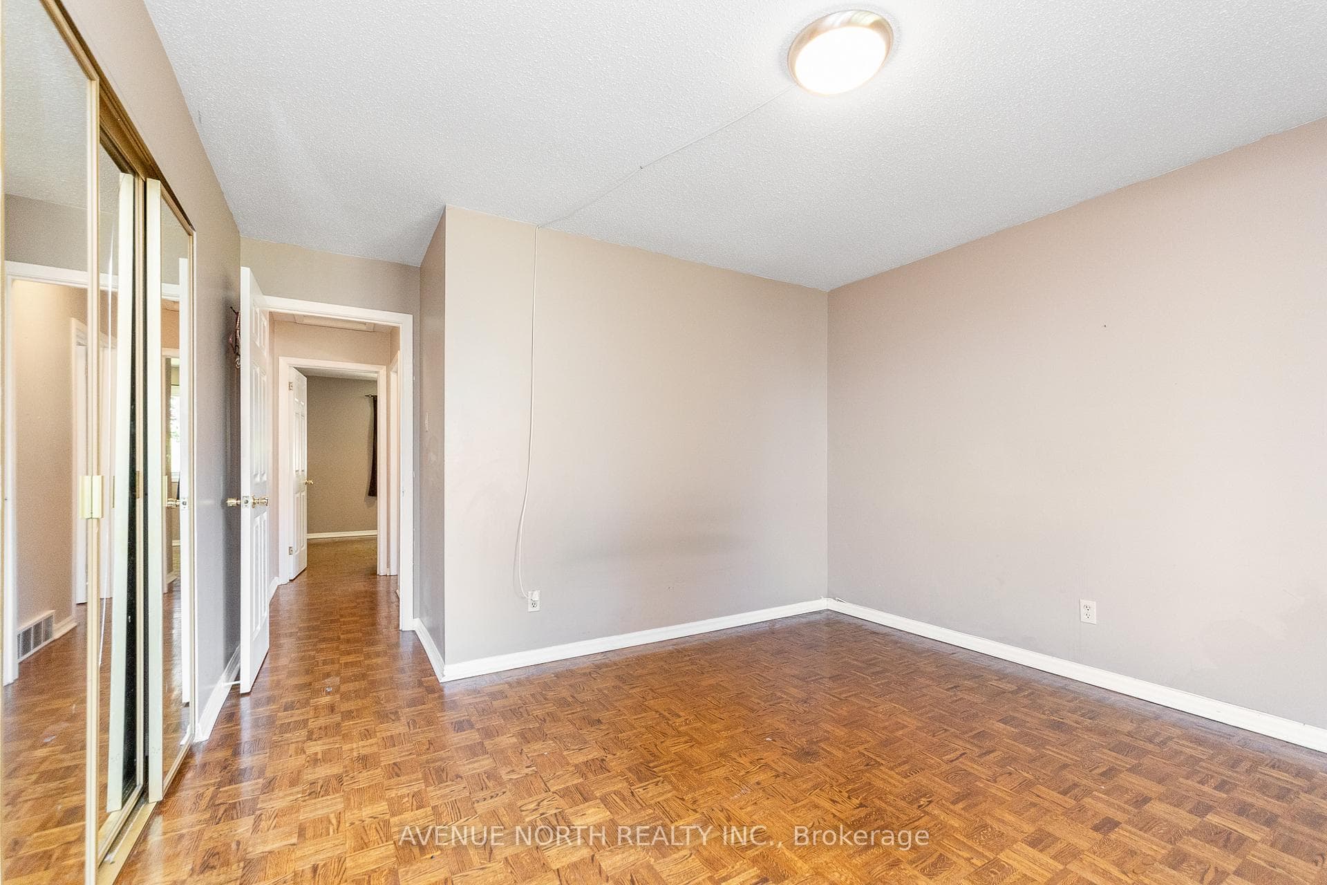 3005 Mccarthy Road photo 22