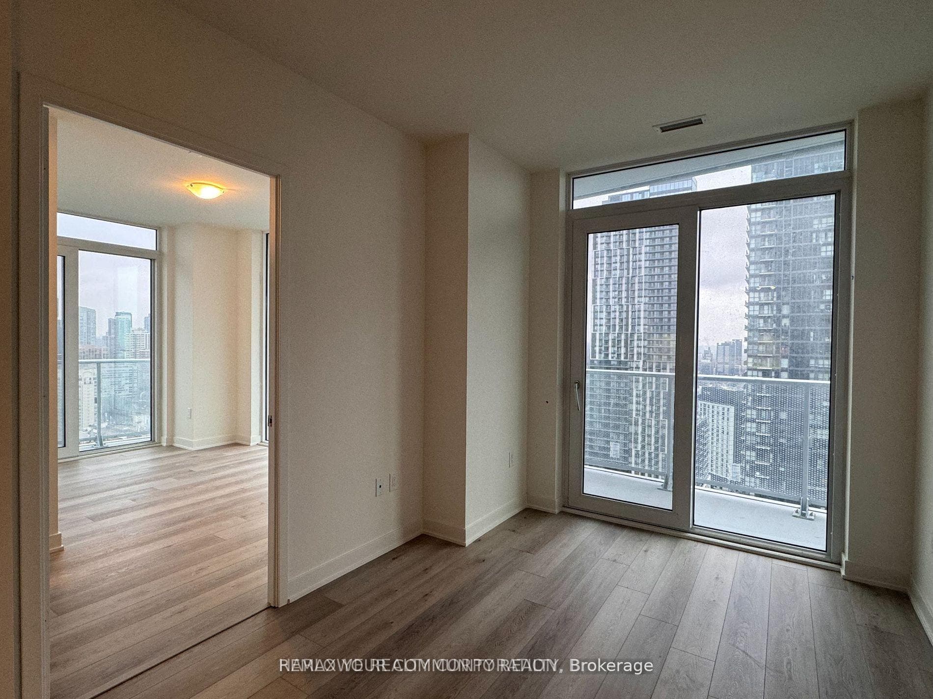 100 Dalhousie Street Unit 3104 photo 5