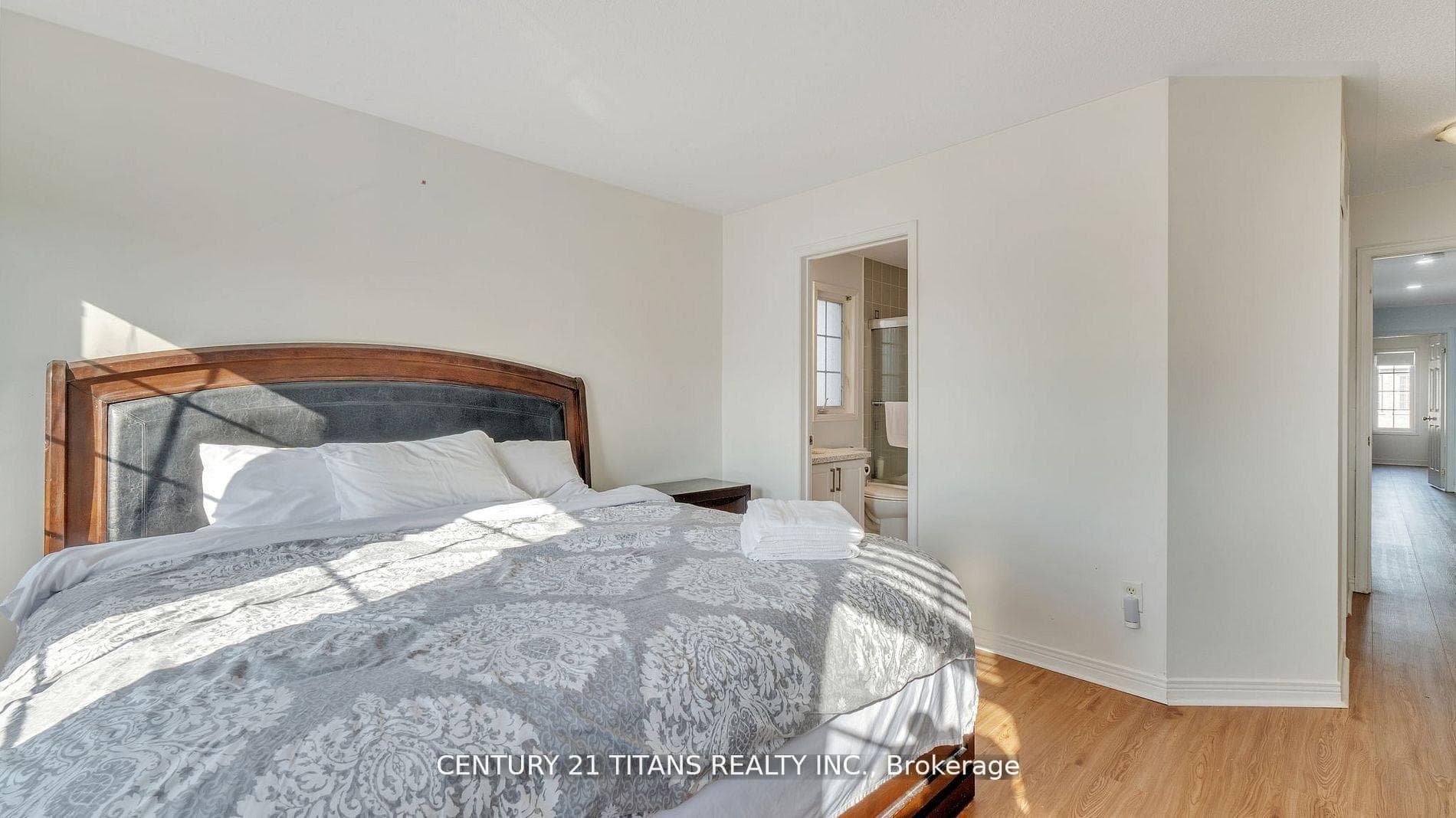 55 Wilkes Crescent photo 10