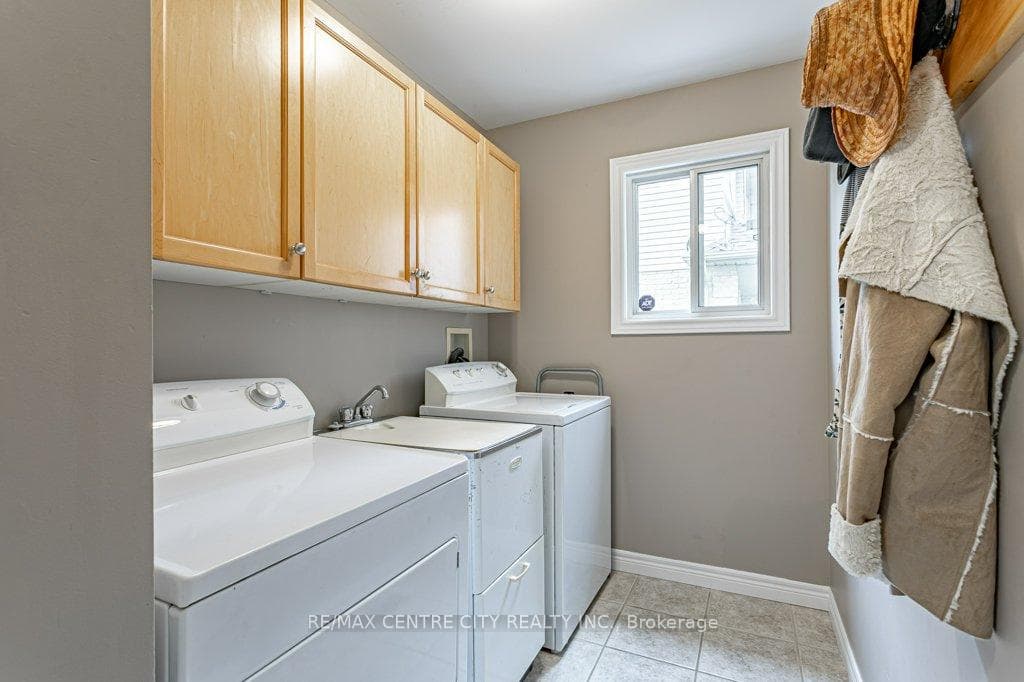 45 Riverbank Drive photo 23