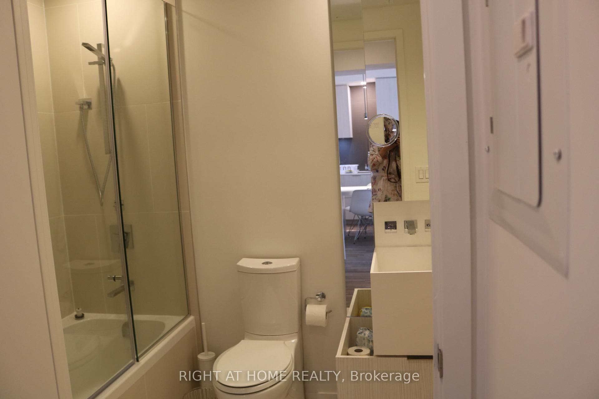 1 Bloor Street Unit 3612 photo 14
