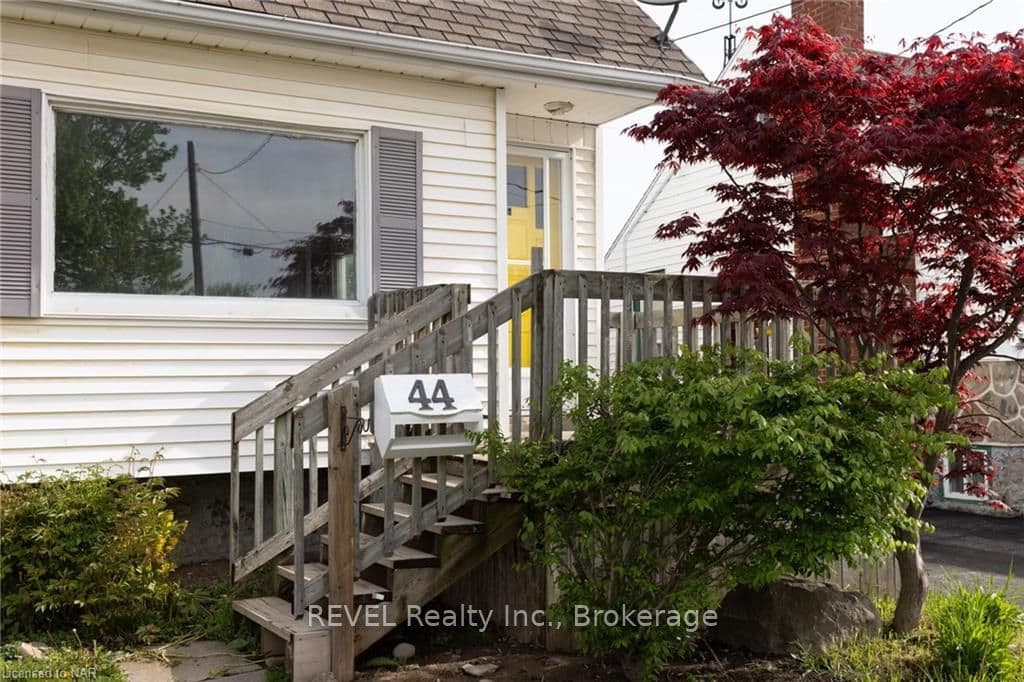 44 THOROLD Road photo 3