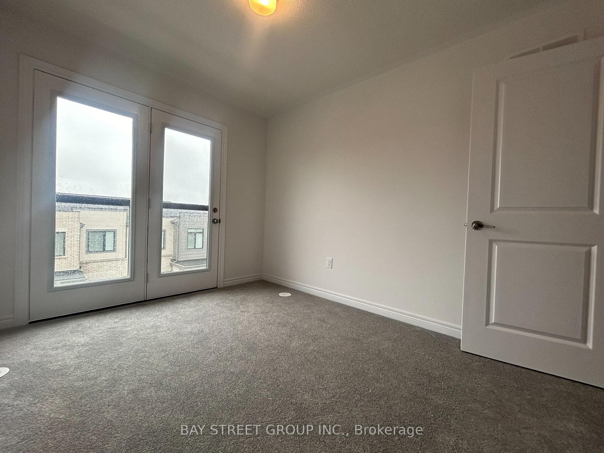 55 Sorbara Way photo 21