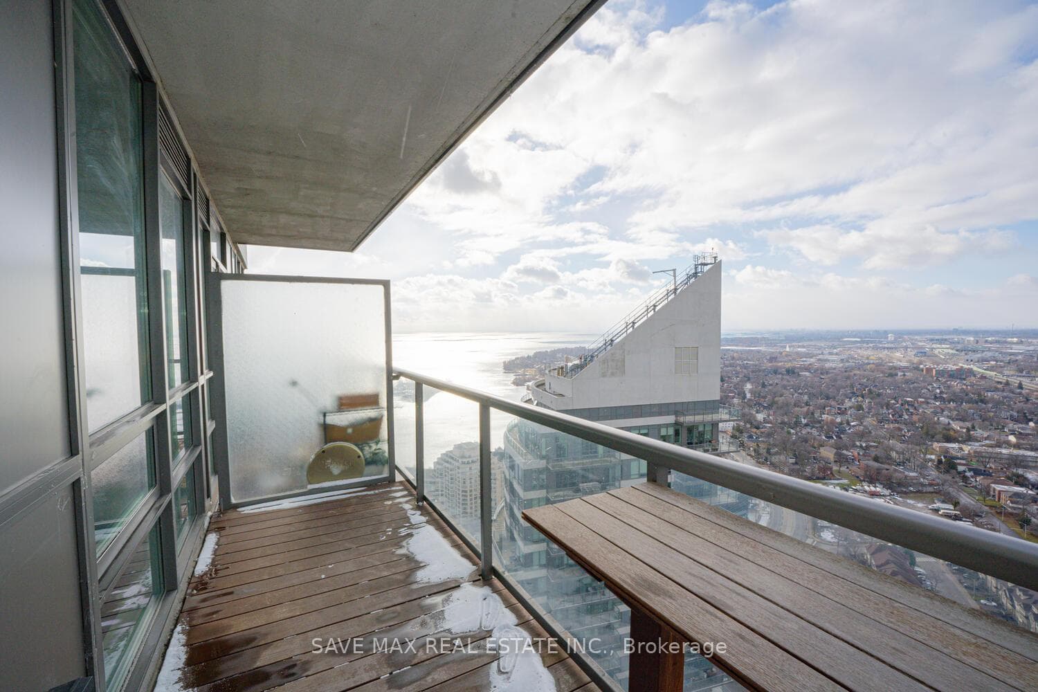 2230 Lake Shore Boulevard Unit 4202 photo 32