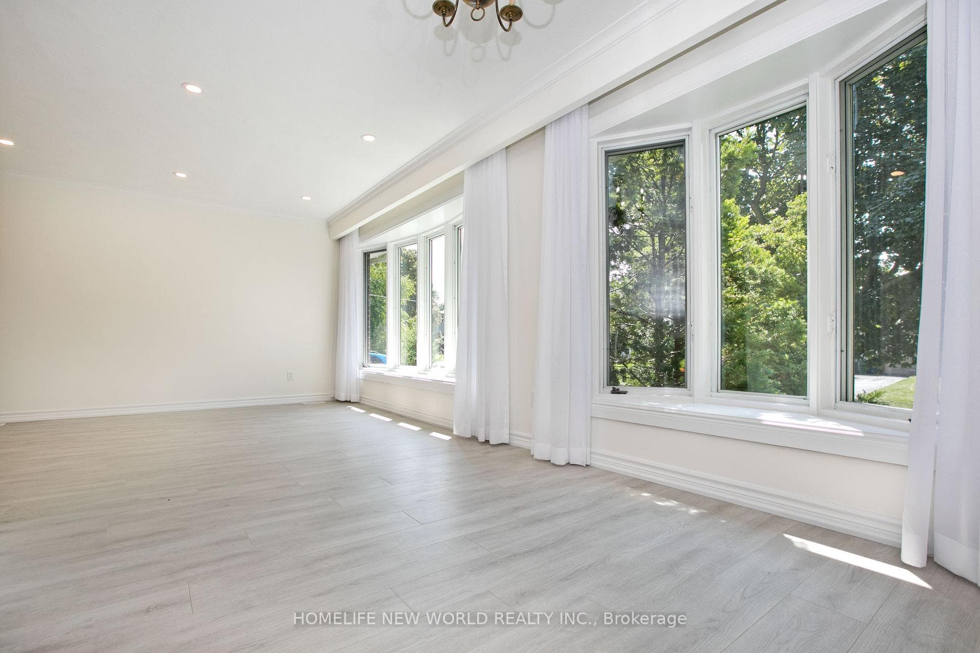 Bay Window