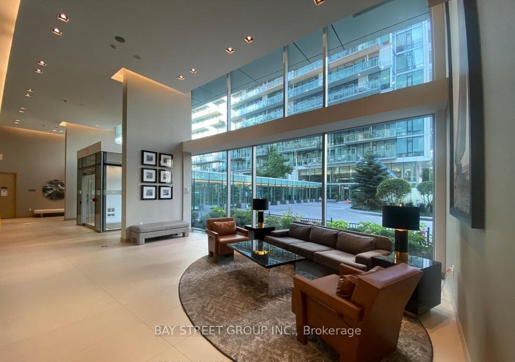 39 Queens Quay Unit 341 photo 9
