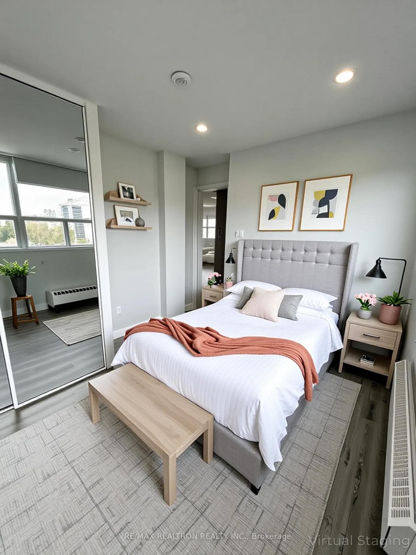 15 Walmer Road Unit 302 photo 6