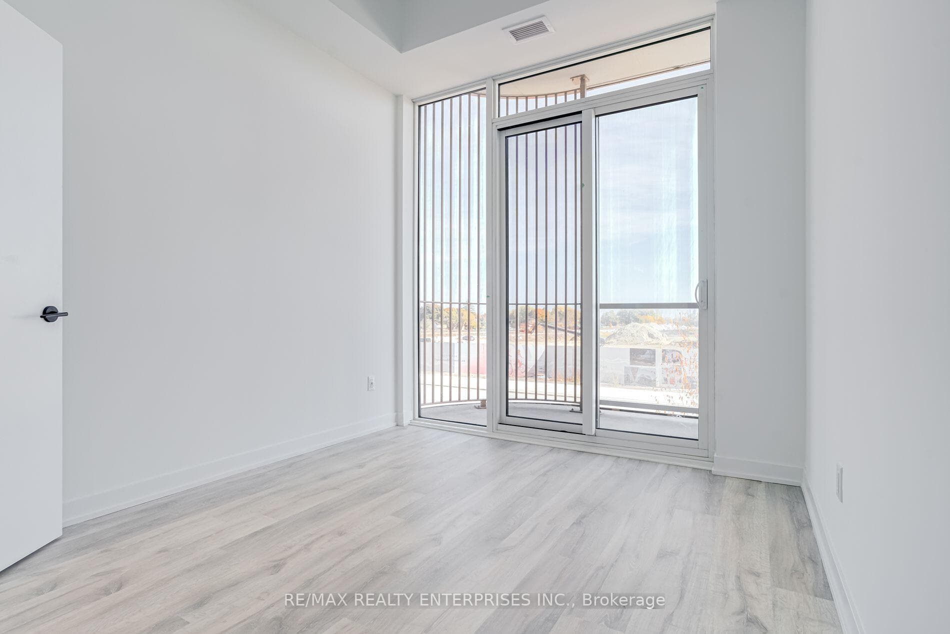 220 Missinnihe Way Unit 110 photo 14
