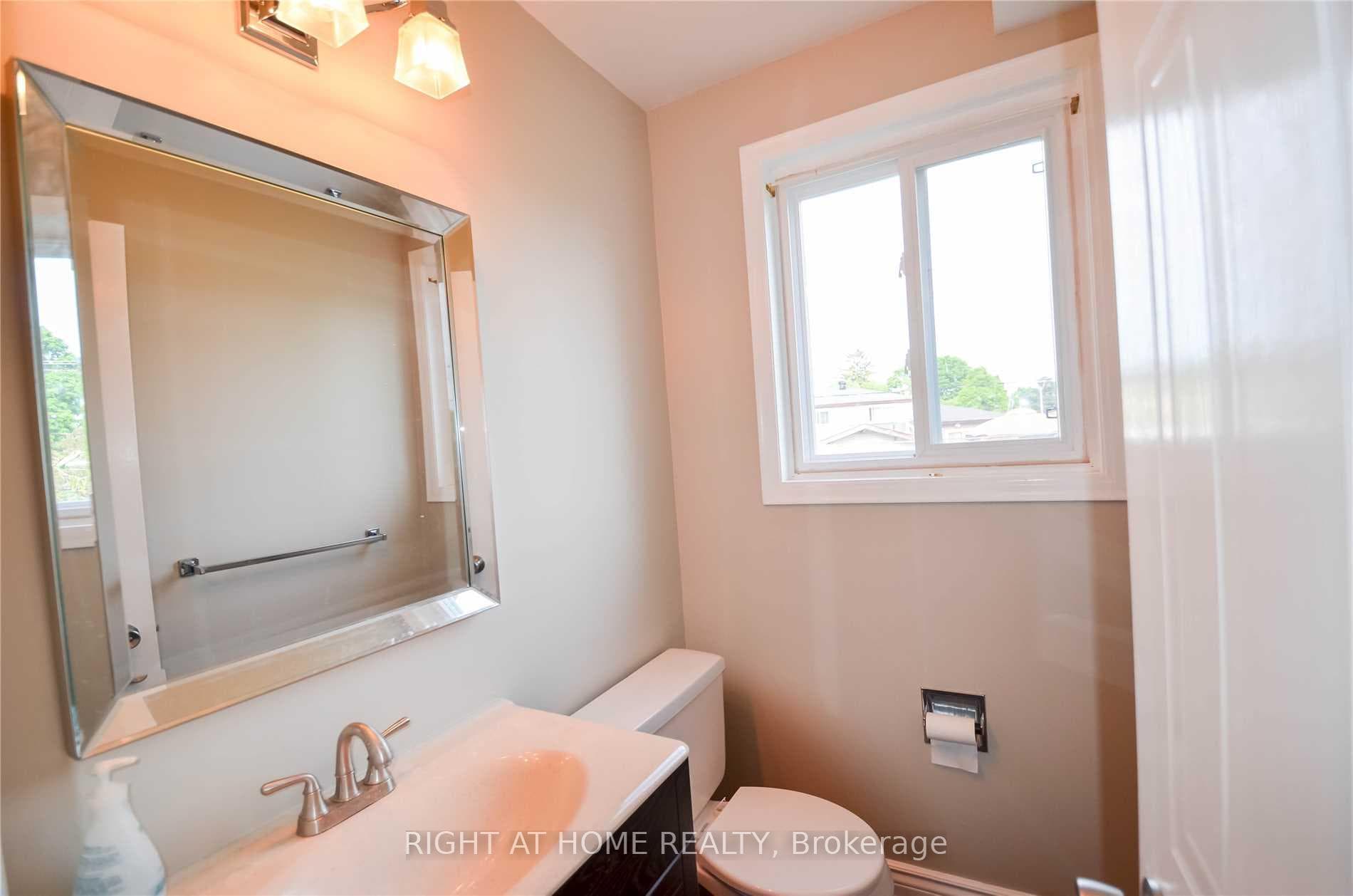 11 Kinnison Court photo 6
