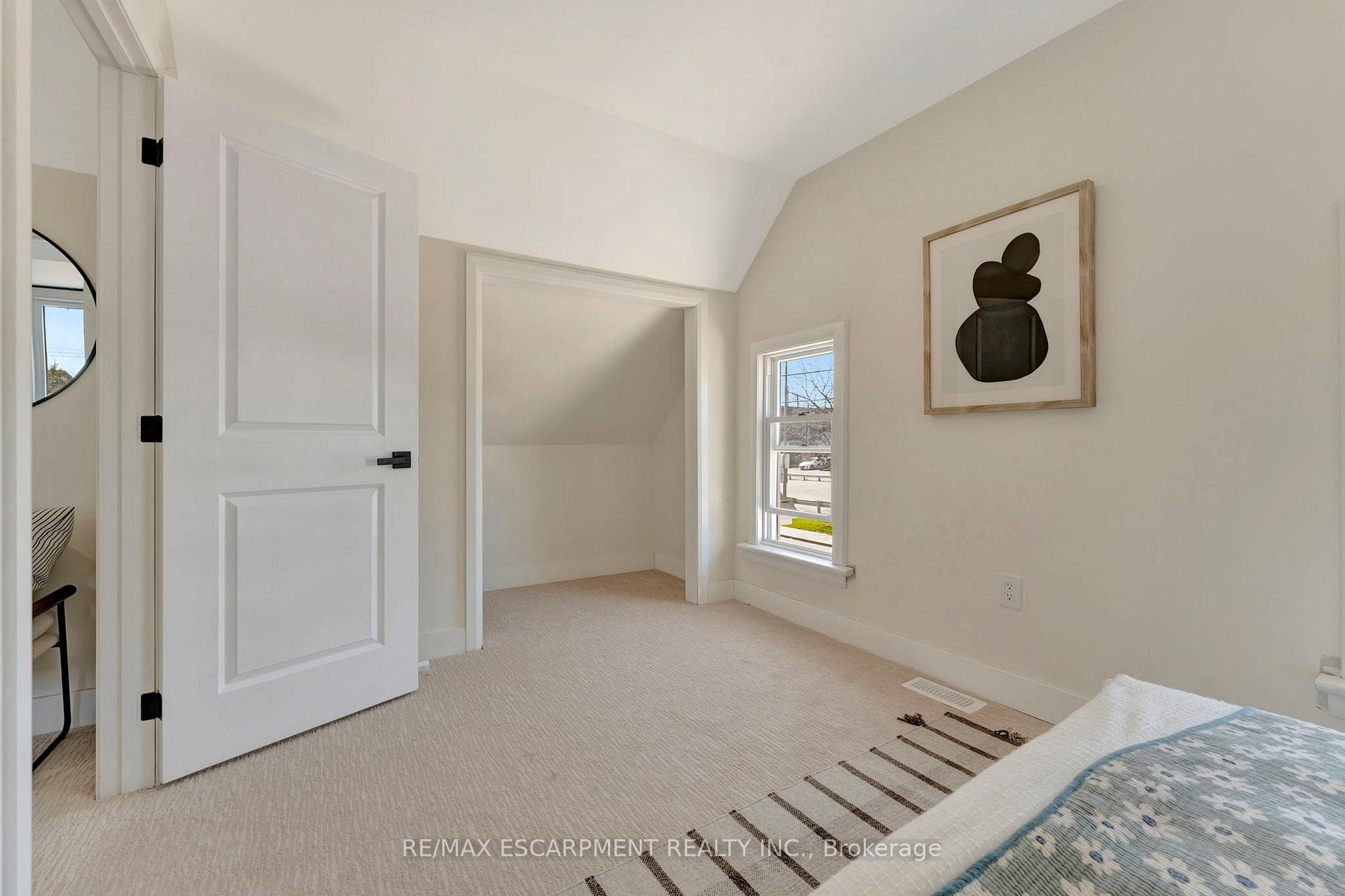 24 Carlisle Street photo 19