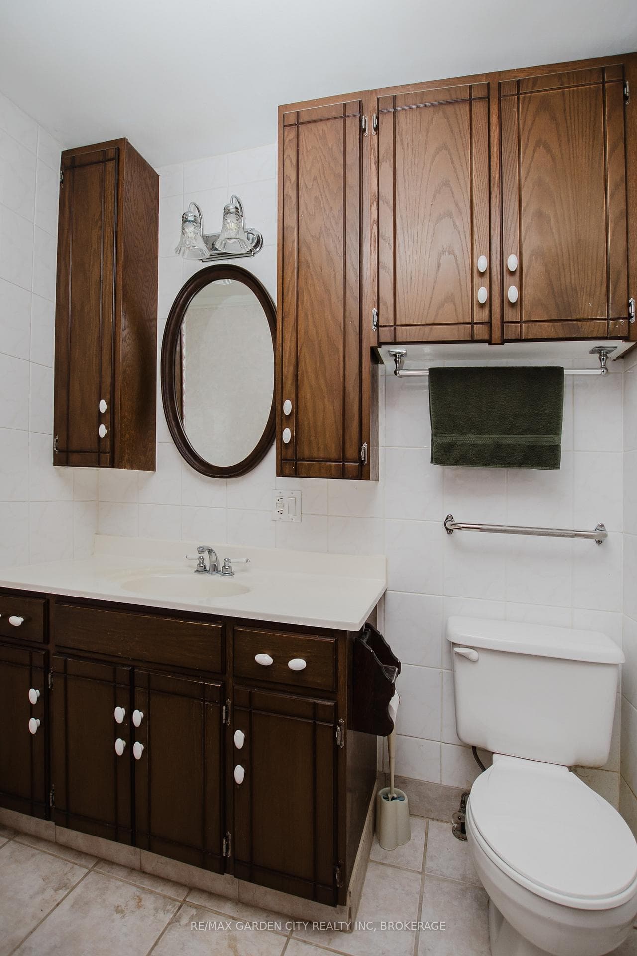 4663 SECOND Avenue photo 26