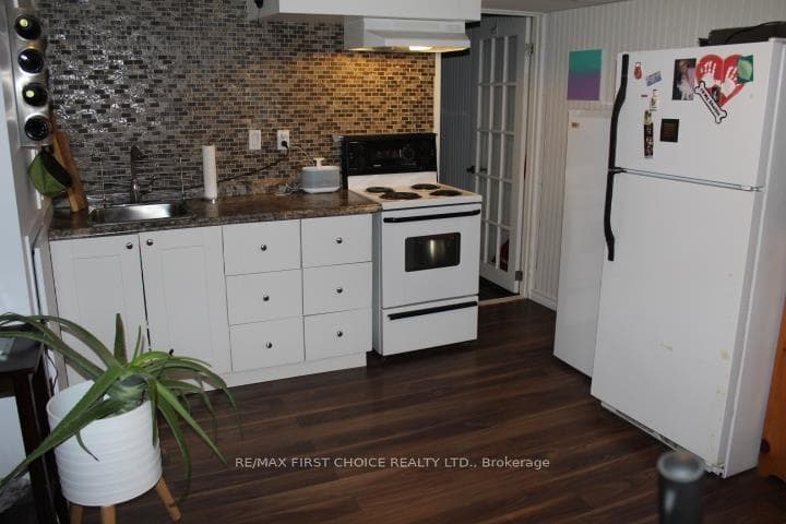 1507 Gore Street photo 13
