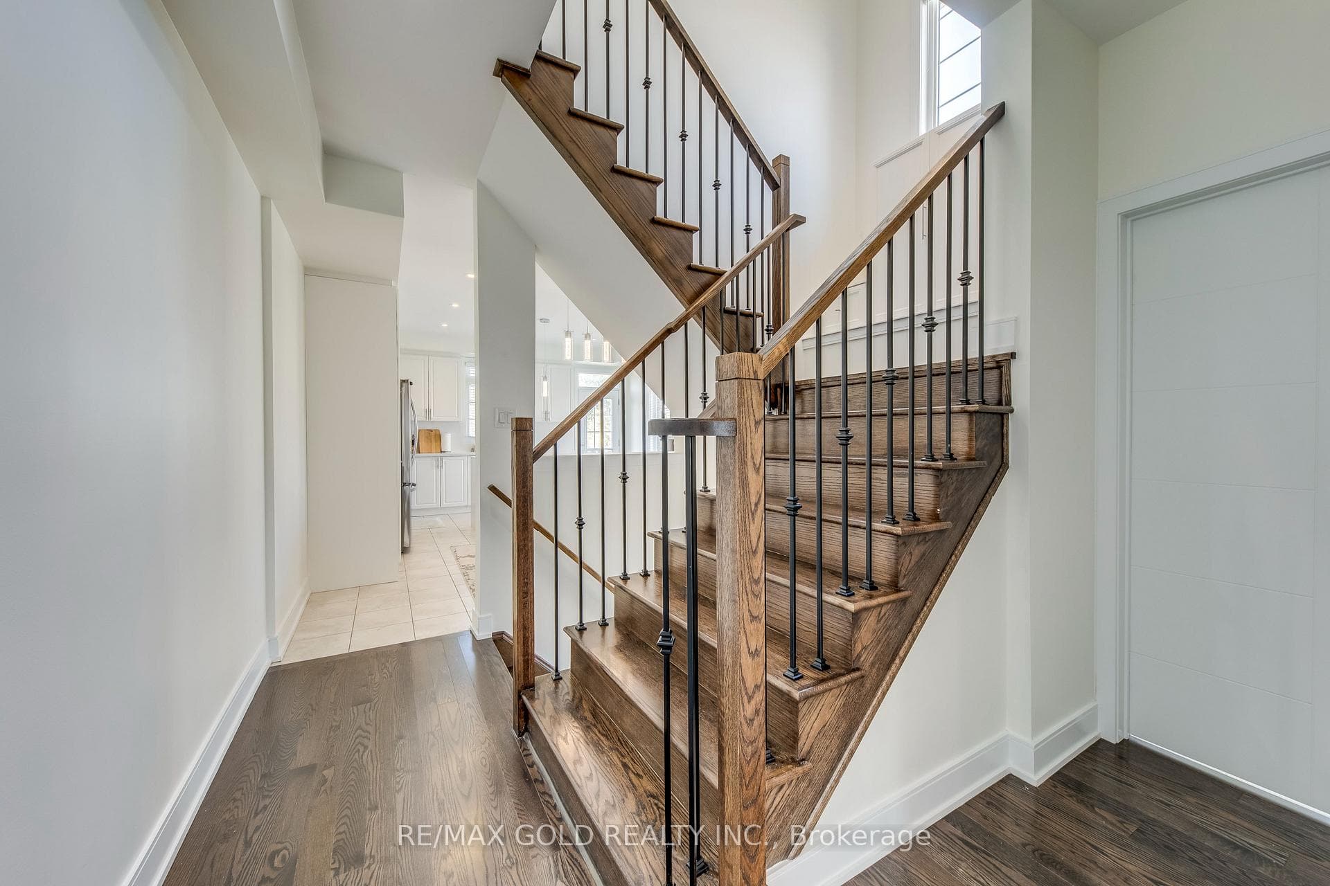 561 Mermaid Crescent photo 28