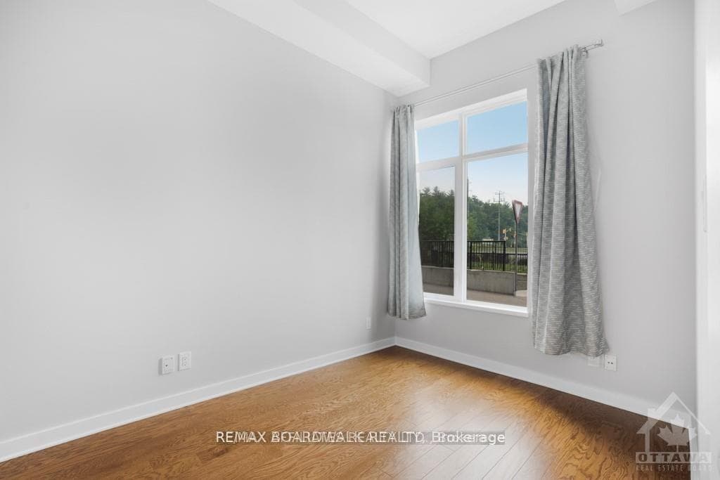 310 Centrum Boulevard Unit 109 photo 17