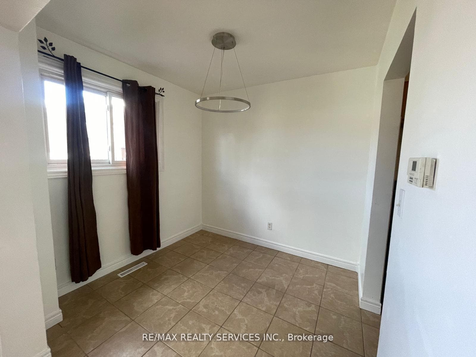 1730 Columbia Court Unit 97 photo 3