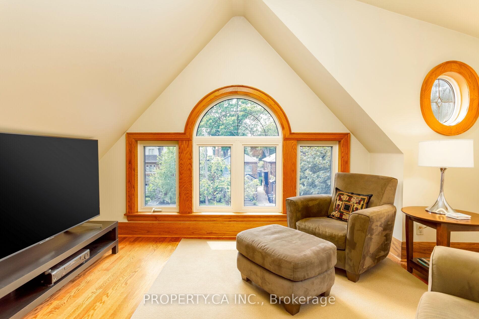 59 Brumell Avenue photo 33