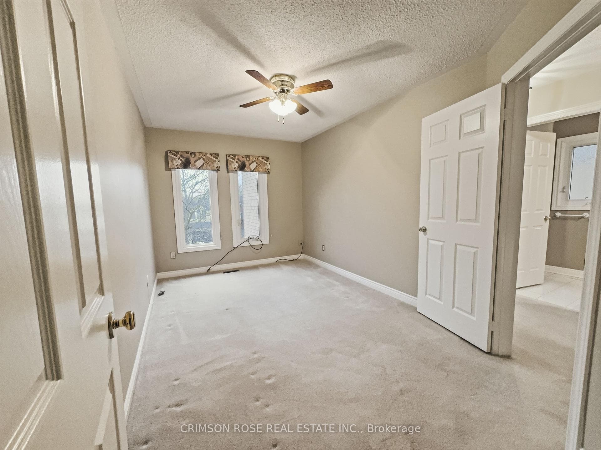 2099 Blacksmith Lane Unit Upper photo 32