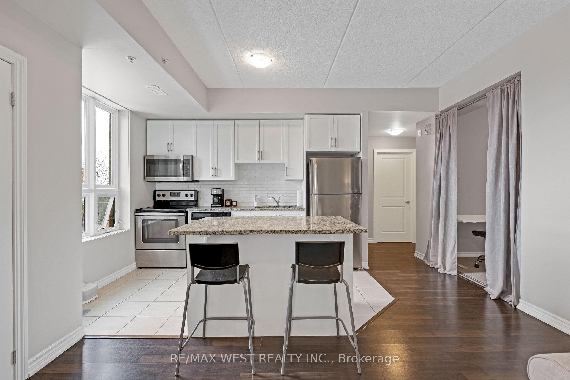 1280 GORDON Street Unit 310 photo 9
